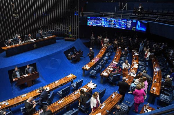 Principal projeto de regulamentação da reforma tributária começará a tramitar no Senado